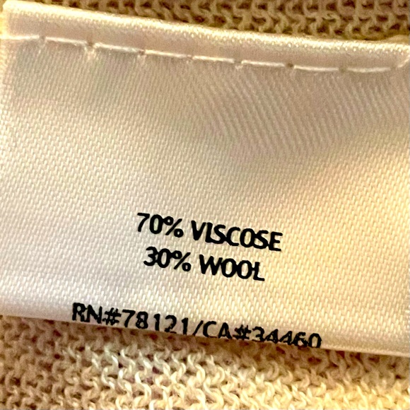 Eileen Fisher Lavender Long Sleeve Women's Gauzy light Weight Sweater - Picture 9 of 11